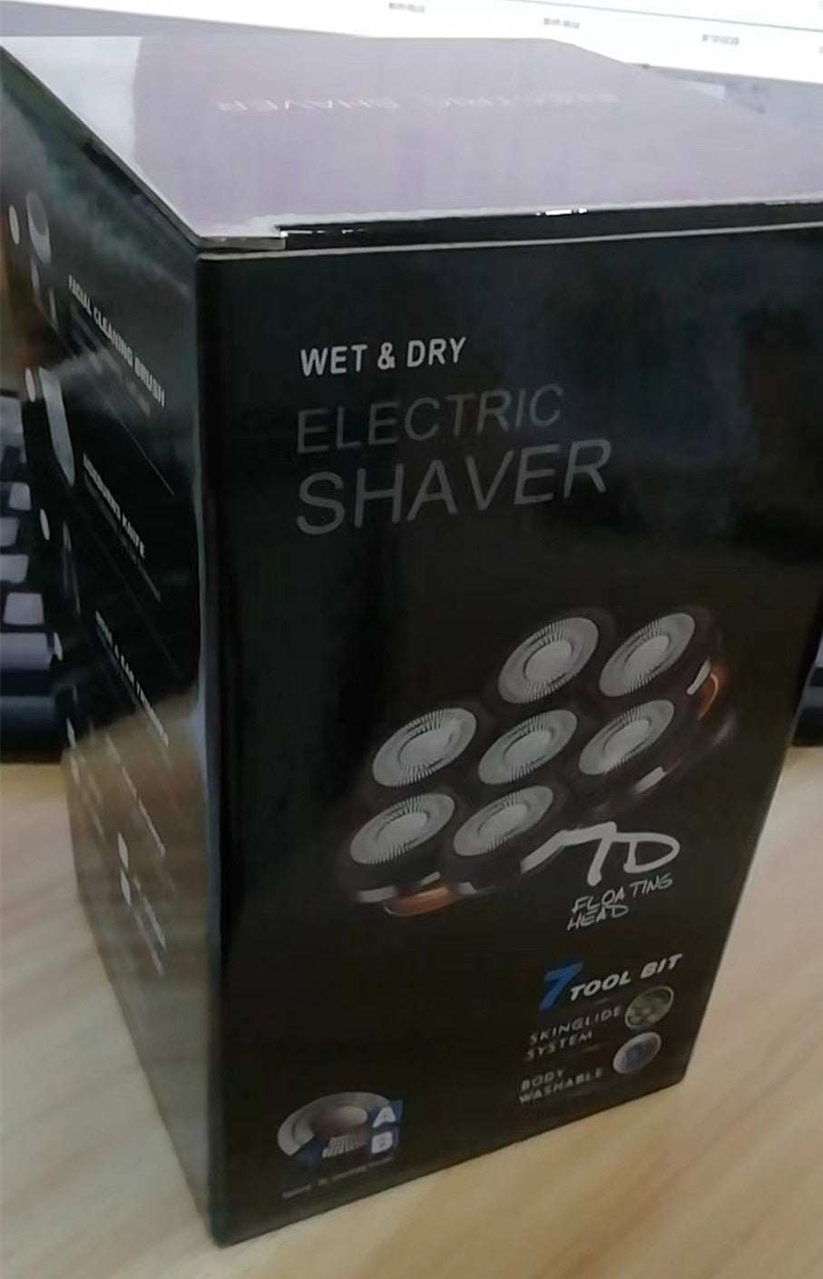 Máquina de barbear digital lavável masculina de sete lâminas - Rios Future Shop